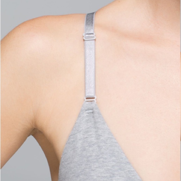*donated* 🍋 Lululemon | Live Natural Bra II in Heathered Light Grey - Picture 8 of 9